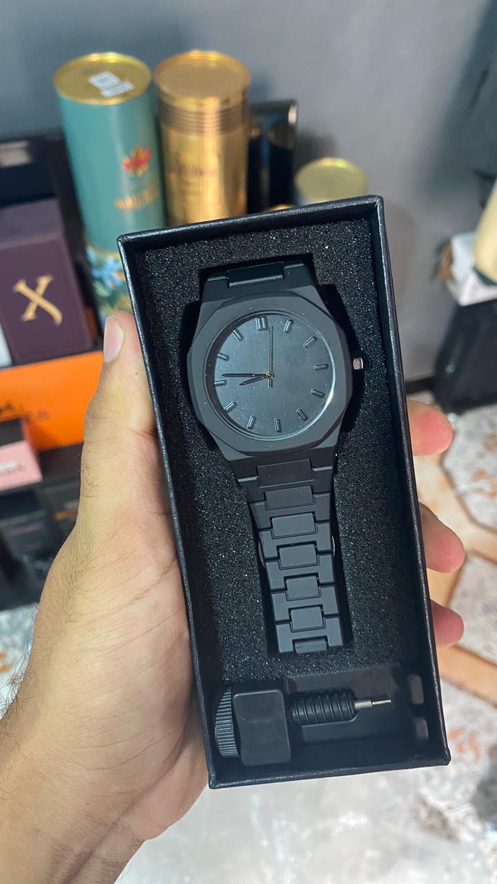 NEW CARBON BLACK WATCH PACK